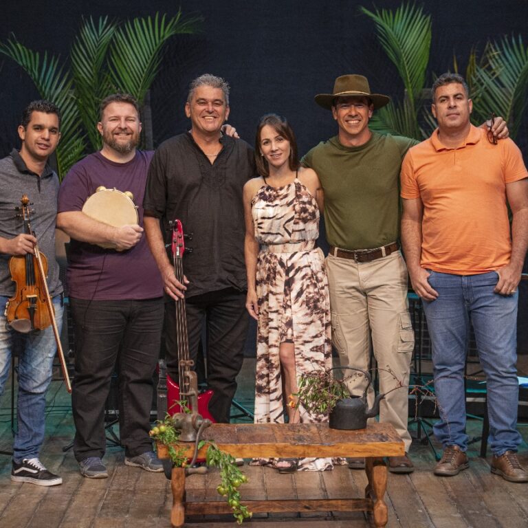 Grupo Mucunã apresenta show ‘Meu Cafezal Flor’ nesta terça-feira