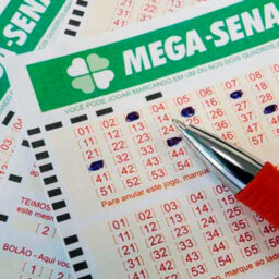 Mega-Sena 2736 acumula e premiação vai a R$ 47 milhões no sábado (15)