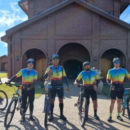 Passeio ciclístico na Rota das Capelas consolida roteiro turístico regional