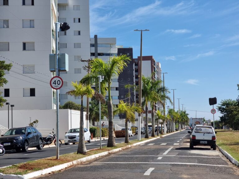 Análise de fluxo da Emdurb aponta para nova localização de radares em Marília