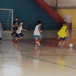 Escolinhas esportivas de Pompeia abrem inscrições para crianças e adolescentes