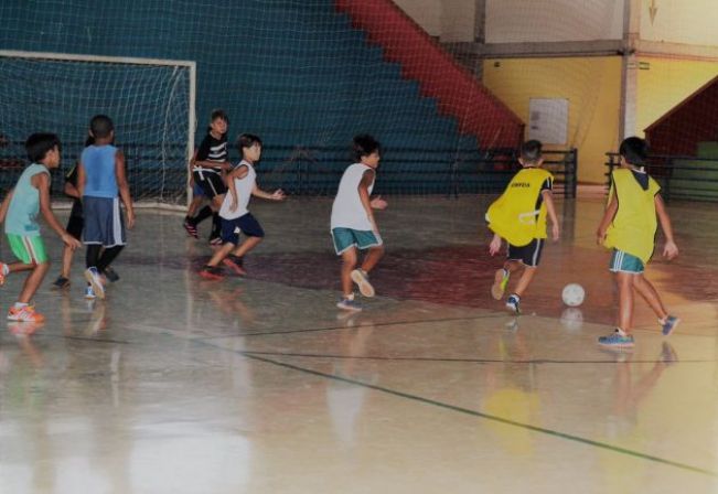 Escolinhas esportivas de Pompeia abrem inscrições para crianças e adolescentes