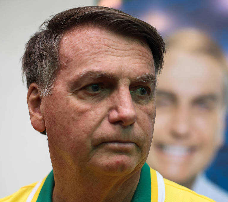 Bolsonaro é defendido por Moro, e base de Lula fala em prisão após indiciamento