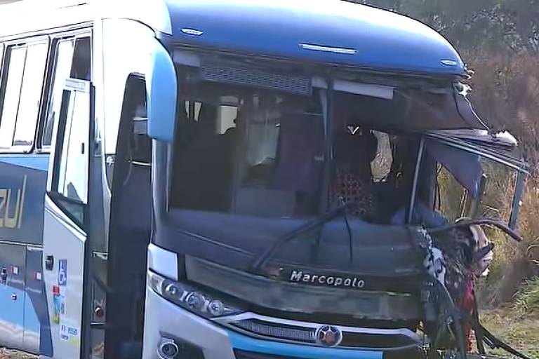 Quatro morrem em acidente entre ônibus e micro-ônibus em Ipeúna