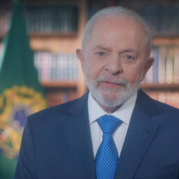 Lula usa TV para atacar herança de Bolsonaro e diz que manterá responsabilidade fiscal