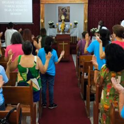 Encontro regional de religiosos celebra missa em aramaico com fiéis de Assis e Marília