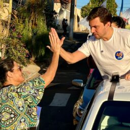 Carreata de Vinicius Camarinha avança por mais bairros da zona norte de Marília