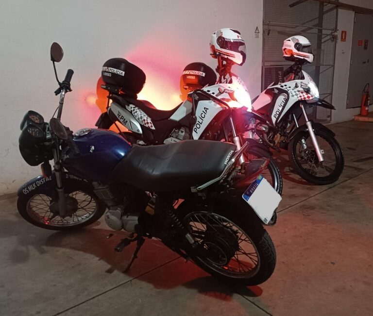 Com moto e celular furtados, jovem é preso por receptação na avenida Cascata