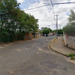 Mulher é encontrada morta na rua em região conflagrada pelo tráfico