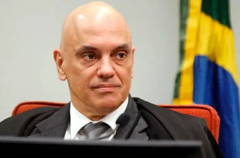 Moraes diz que pedido ao TSE era caminho mais eficiente para investigações