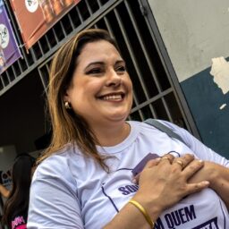 Nayara recebe apoio de quatro ministros em campanha para Prefeitura