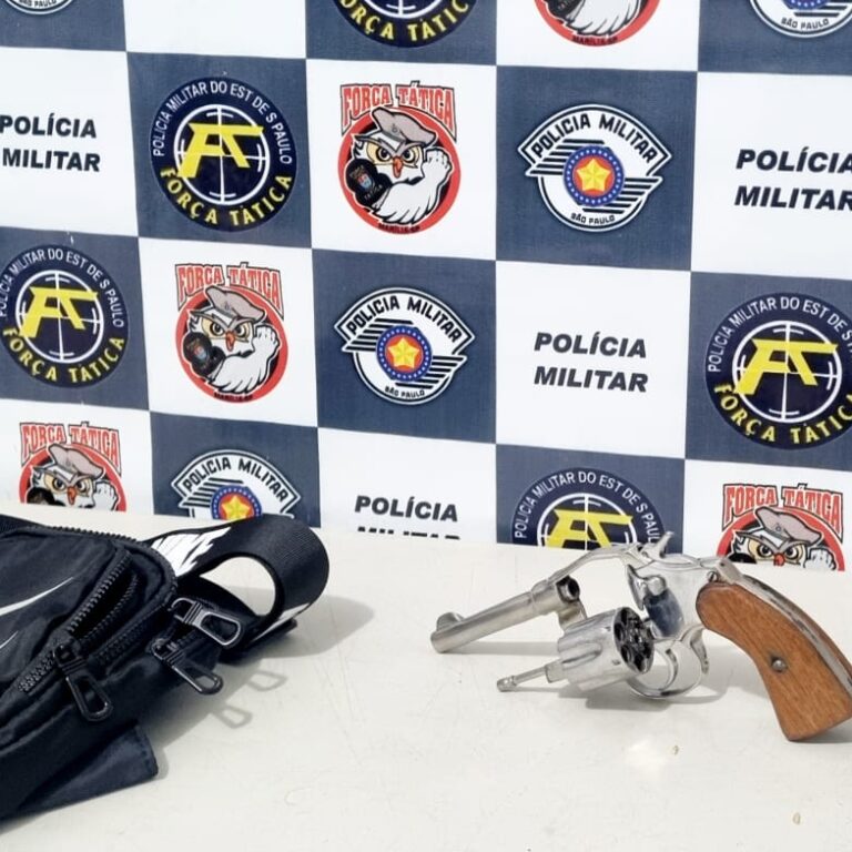 Força Tática prende homem com revólver na pochete na zona norte de Marília