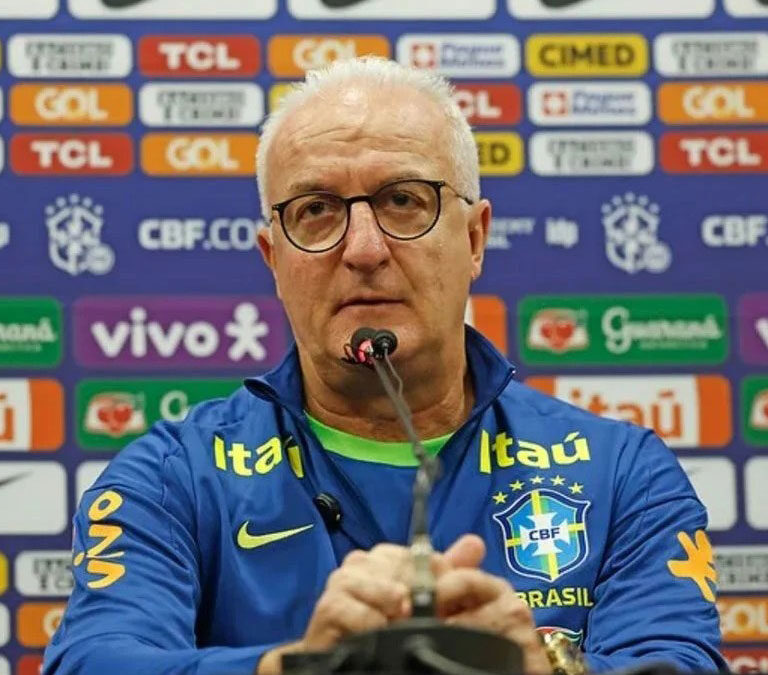 Dorival admite que seleção se perdeu e teve pior momento sob seu comando