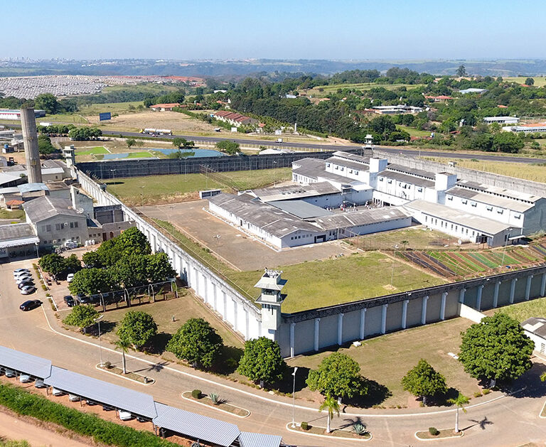 Saidinha na Penitenciária de Marília termina com dez detentos foragidos