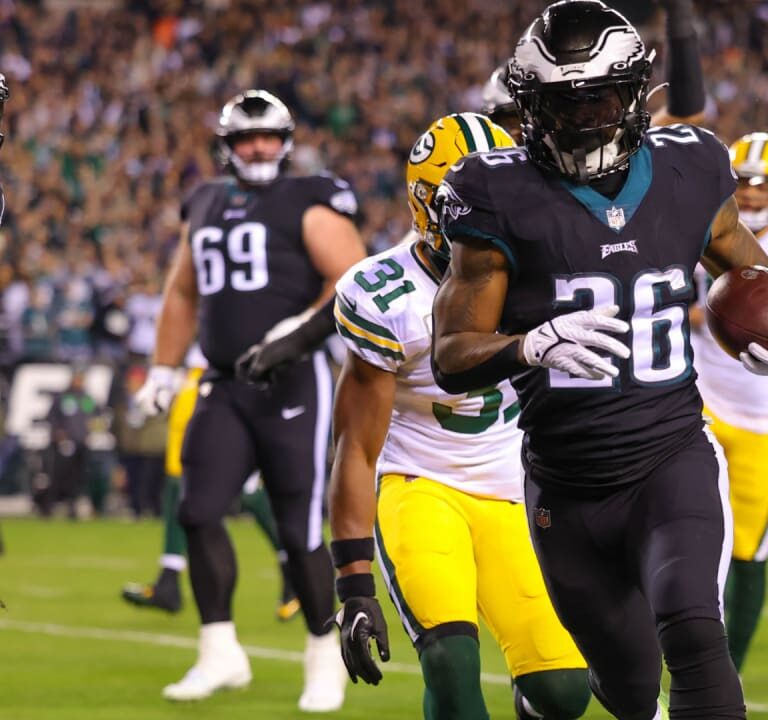 São Paulo recebe confronto entre Philadelphia Eagles e Green Bay Packers nesta sexta-feira