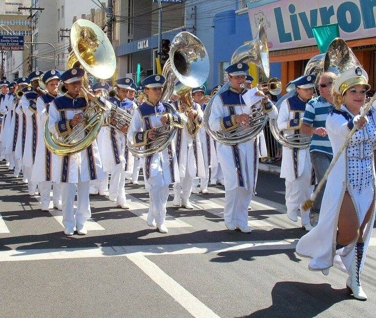 Assistência Social licita compra de instrumentos para banda marcial