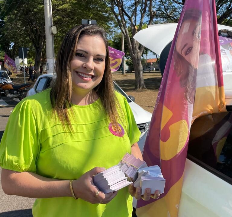 Nayara Mazini finaliza campanha na zona sul: “Olho no olho é o mais importante”