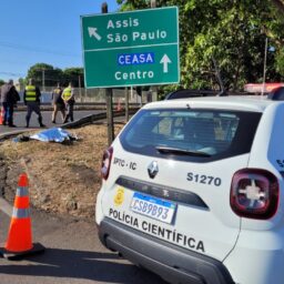 Homem morre atropelado por caminhão na rodovia SP-333 em Marília