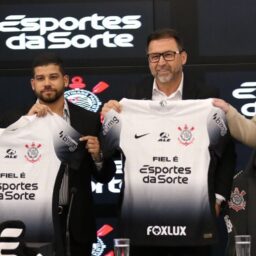 Corinthians tem cláusula de rescisão multimilionária com Esportes da Sorte