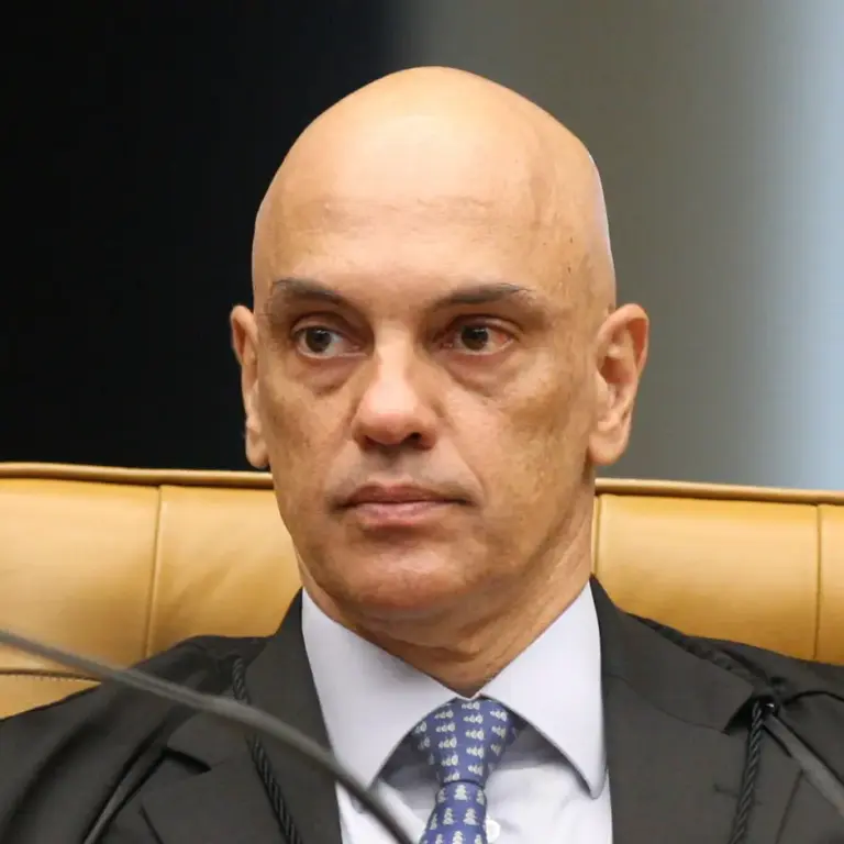 Destino de multa de R$ 28,6 milhões do X será definido por Moraes