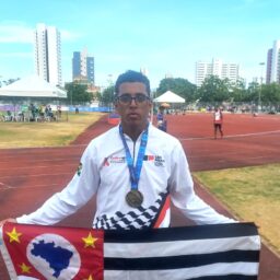 Atleta de Marília conquista medalha de ouro no lançamento de disco nos Jogos da Juventude