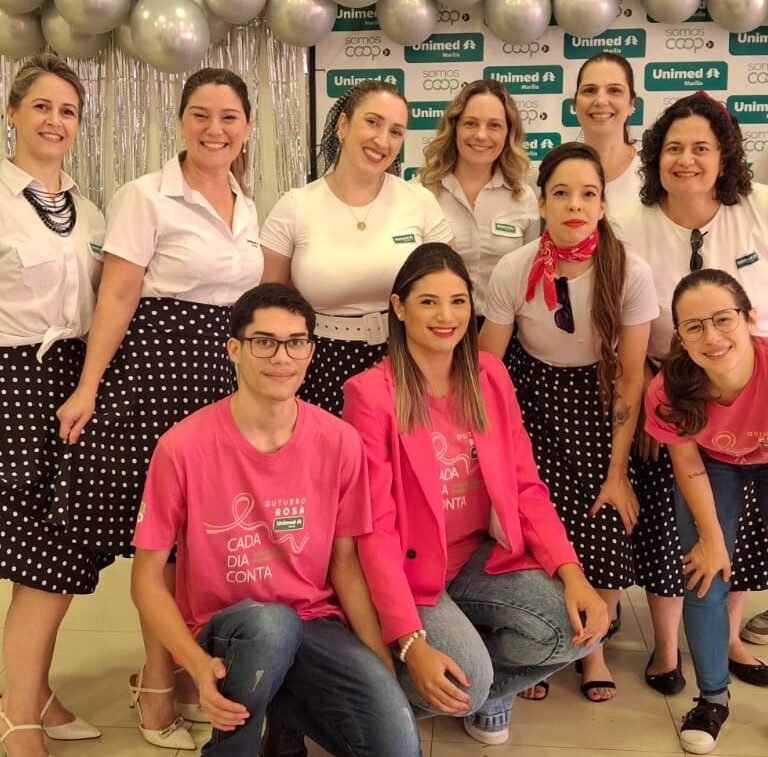 Dia do Idoso reúne mais de 250 beneficiários do Espaço Viver Bem da Unimed Marília