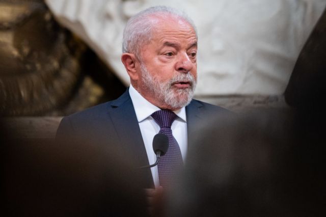 Lula diz torcer por Kamala e critica Trump às vésperas de eleição nos EUA