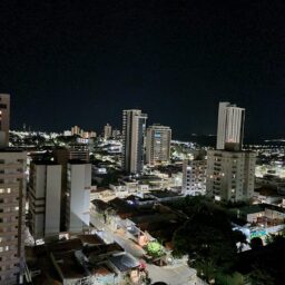 Comércio de Marília inicia abertura noturna nesta sexta-feira