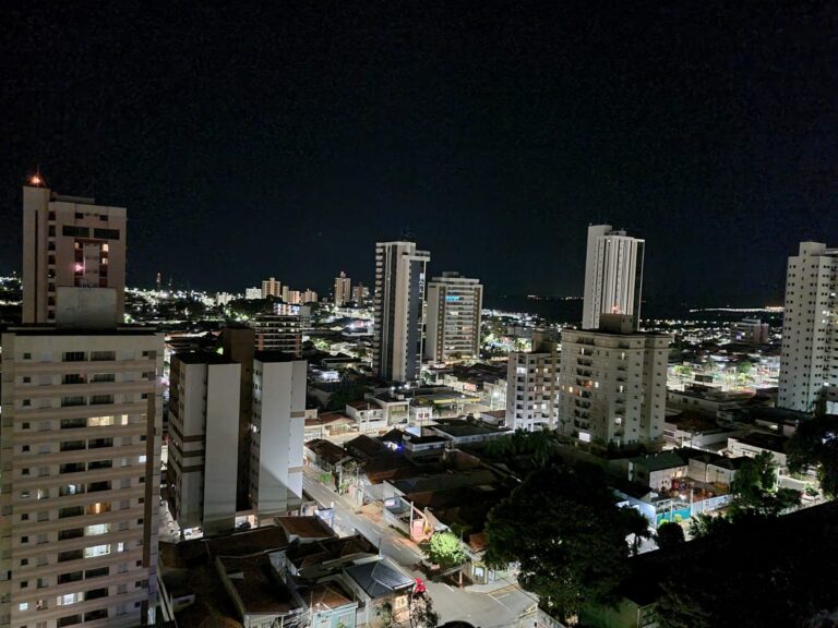 Comércio de Marília inicia abertura noturna nesta sexta-feira