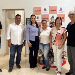 Futuro superintendente da Saúde de Pompeia visita Central de Remédios de Garça