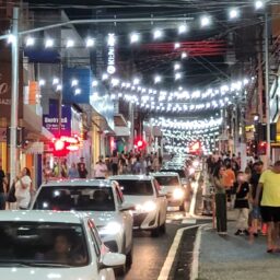 Comércio de Marília estende horário em dezembro para período do Natal