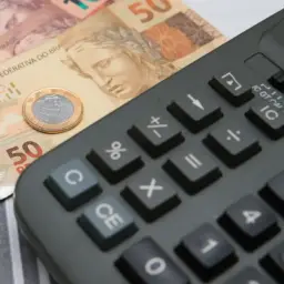 Mercado financeiro eleva previsão da inflação de 4,63% para 4,71% este ano