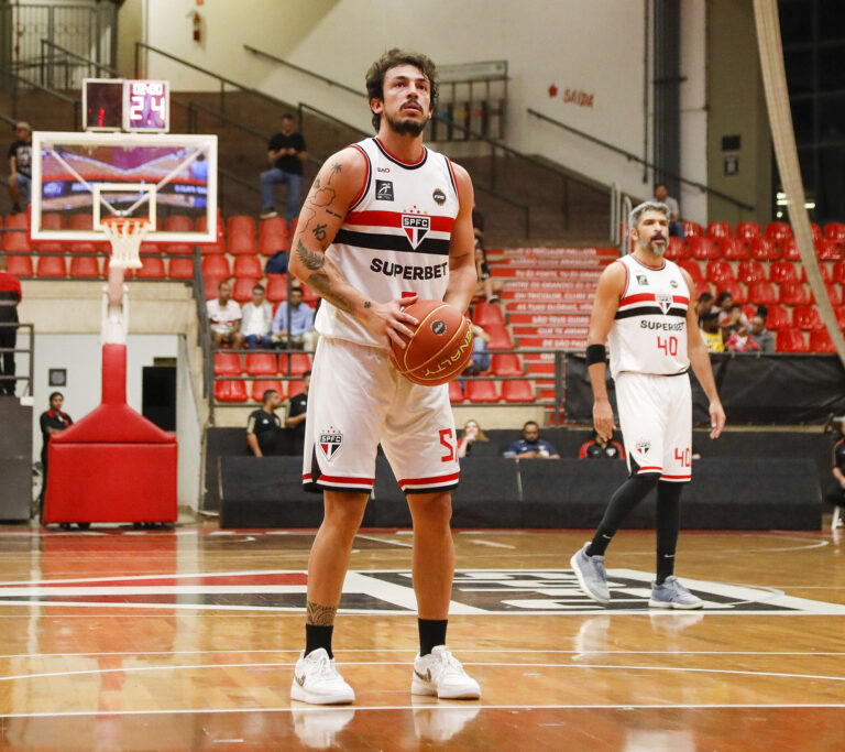 Basquete Tricolor é superado pelo União Corinthians em jogo do NBB