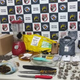 Casal é preso por tráfico e polícia apura refino de cocaína em casa