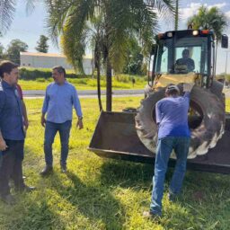 Secretaria de Serviços Urbanos continua força-tarefa de limpeza em Marília