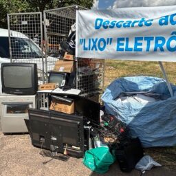 Mais de três toneladas de lixo eletrônico foram recolhidas no centro da cidade