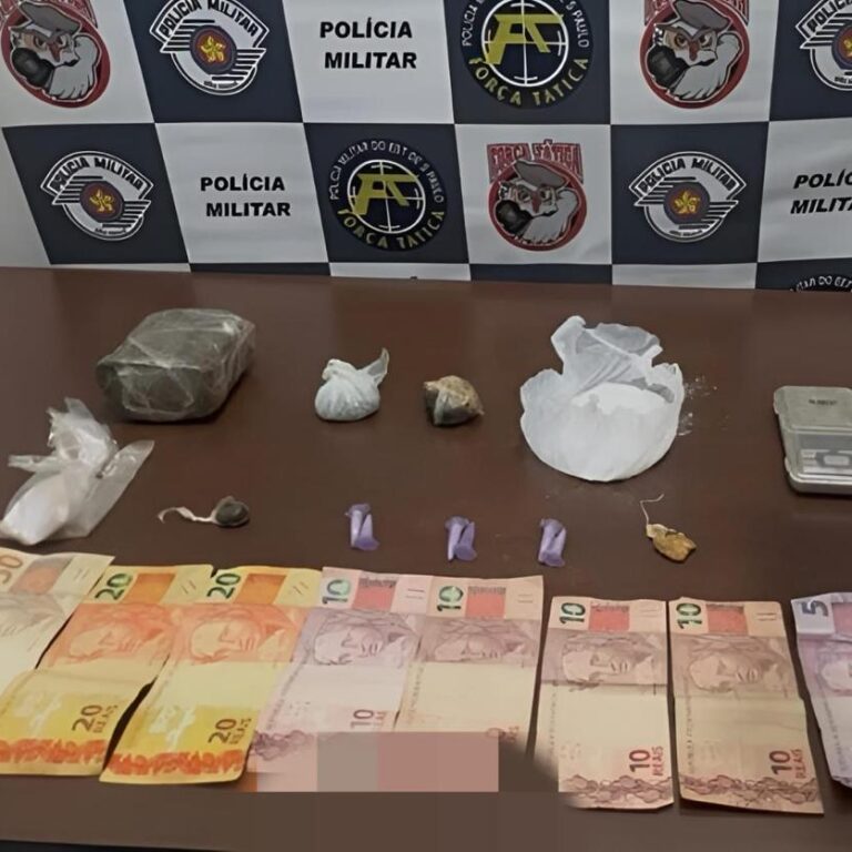 Droga enterrada é descoberta e mãe relata ter estranhado filho revirando o quintal