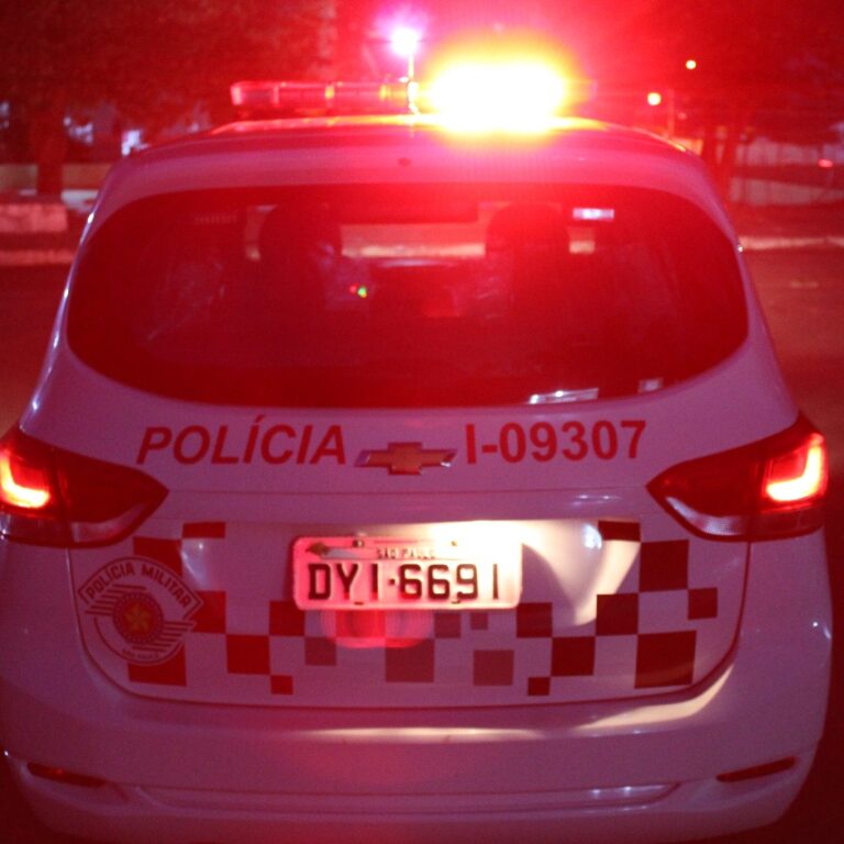 Ex-companheira é atacada dentro de apartamento em Marília