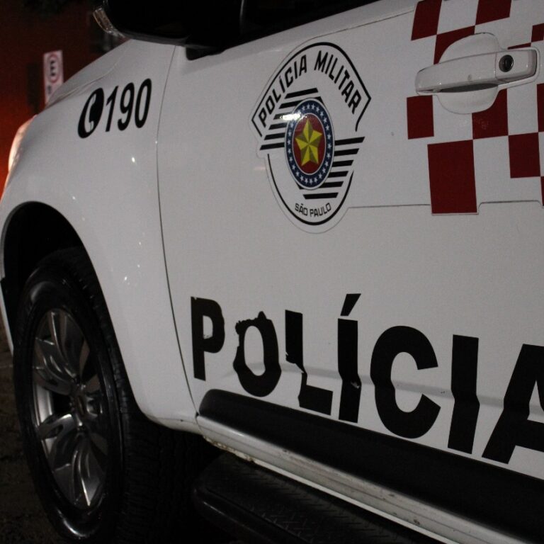 Homem é baleado ao levar filha na casa da ex-companheira na zona sul
