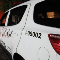 Briga entre irmãos atrai a polícia e termina com apreensão de drogas na zona oeste