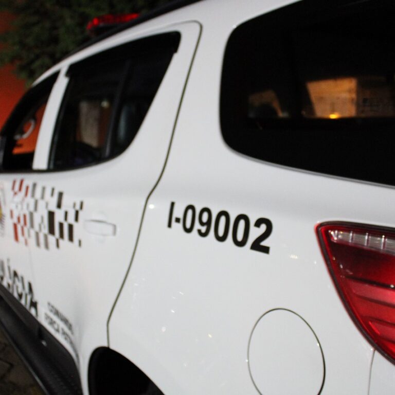 Briga entre irmãos atrai a polícia e termina com apreensão de drogas na zona oeste