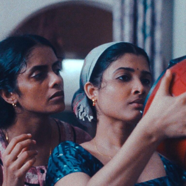 Clube de Cinema de Marília destaca filmes premiados e debates sobre afetos e identidade