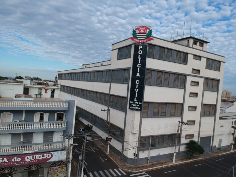 Clínica de depilação a laser fecha e polícia recebe avalanche de denúncias em Marília