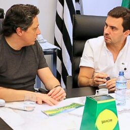 Prefeito se reúne com a Associação Comercial e reafirma compromissos de campanha