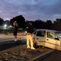 Colisão frontal com caminhão na BR-153 mata morador de Marília
