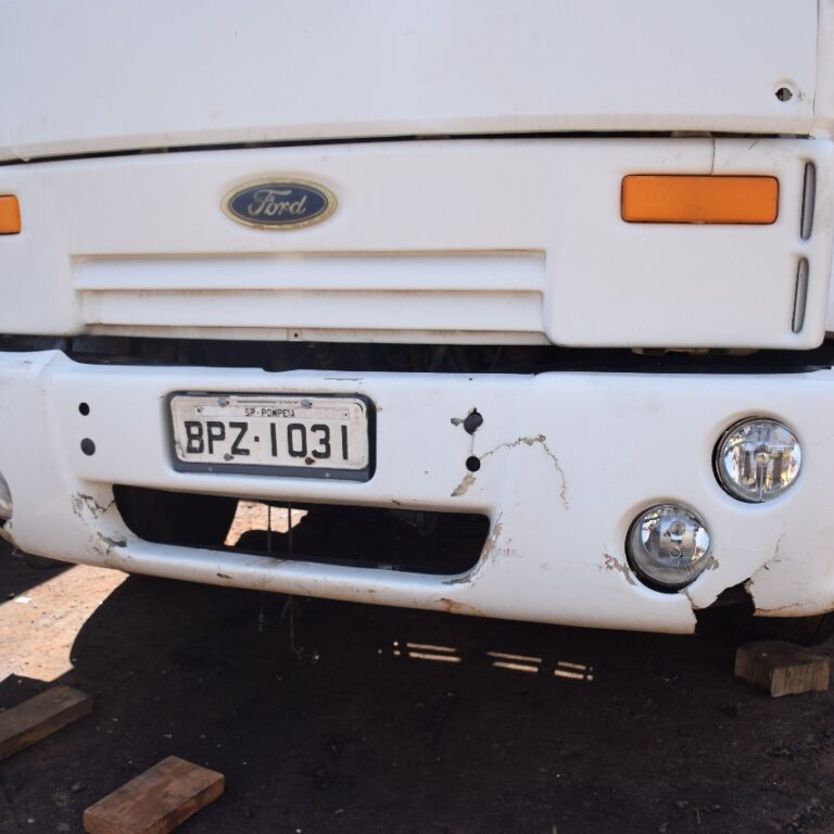 Prefeitura de Pompeia investe R$ 545 mil em novo caminhão de lixo