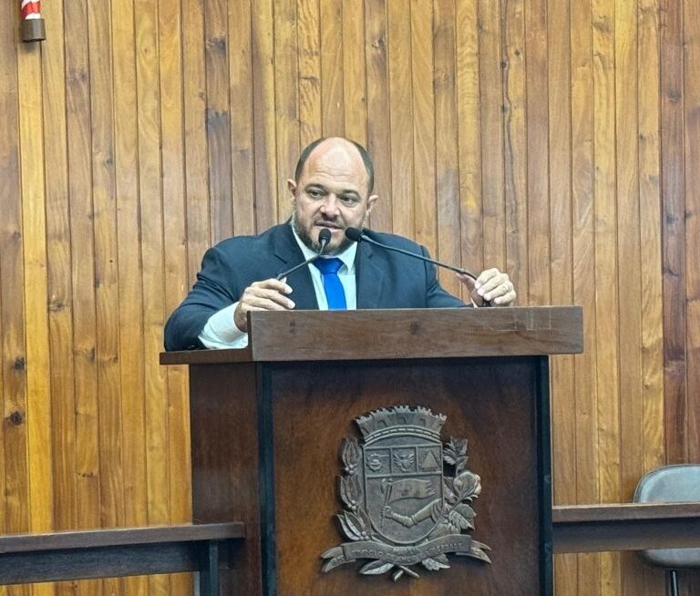 Vereador afirma que PM demorou uma hora e 15 minutos para atender assalto em Marília