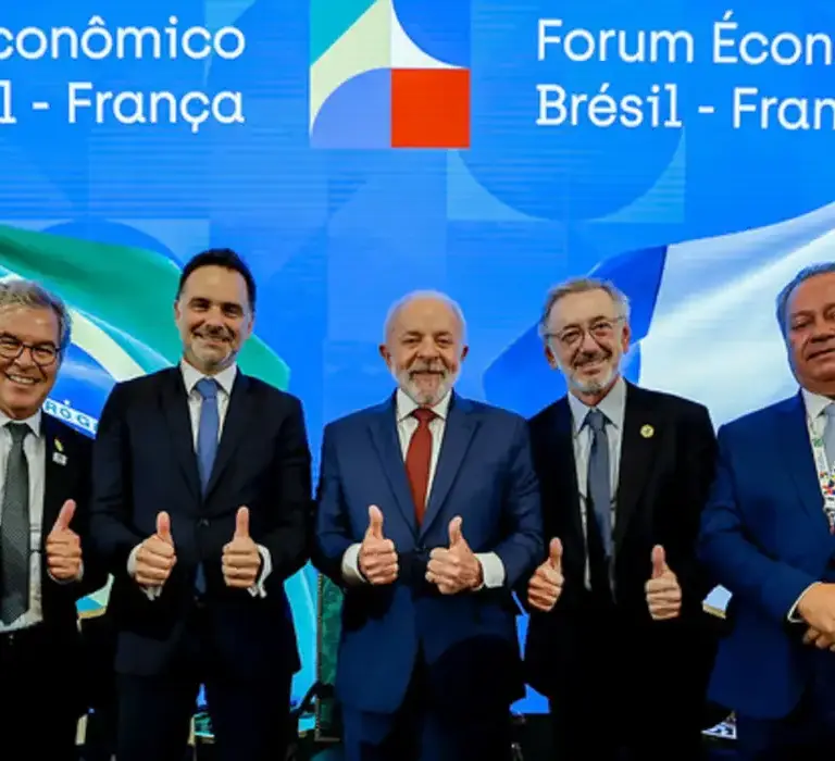 Empresários franceses prometem a Lula investir R$ 100 bi no Brasil