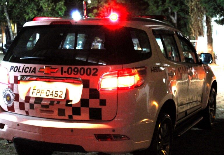 Fuga na contramão da BR-153 termina em acidente e prisão por tráfico