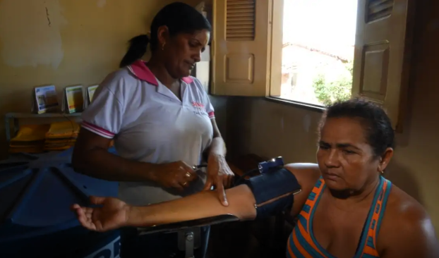 Um terço dos médicos deixou Atenção Primária à Saúde de 2022 a 2024